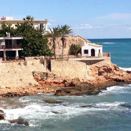 Bed & Breakfast Pete's Place La Marina
