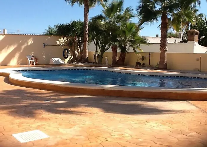 Bed & Breakfast Pete's Place La Mariña